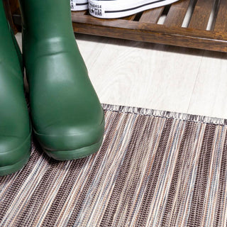 Aerelm Finn Modern Farmhouse Pinstripe Area Rug