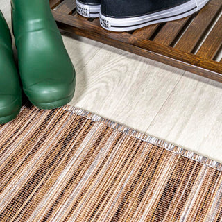 Aeran Finn Modern Farmhouse Pinstripe Area Rug