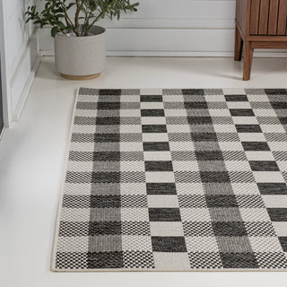 Courtyard Traditional Geometric Bold Gingham Indoor/Outdoor Area Rug