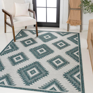 Antique Geometric Moroccan Diamond Indoor/Outdoor Area Rug