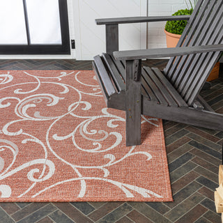 Domani Traditional Classic All-Over Scroll Indoor/Outdoor Area Rug