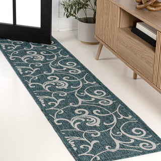 Domani Traditional Classic All-Over Scroll Indoor/Outdoor Area Rug