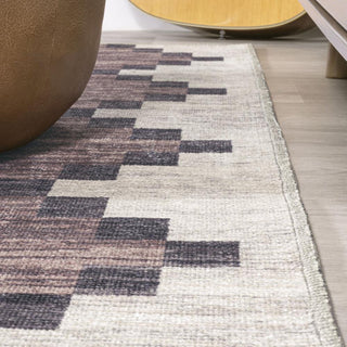 Craig Modern Trellis Kilim Area Rug