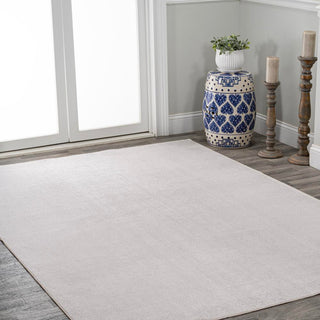 Alexander Classic Solid Low-Pile Machine-Washable Area Rug