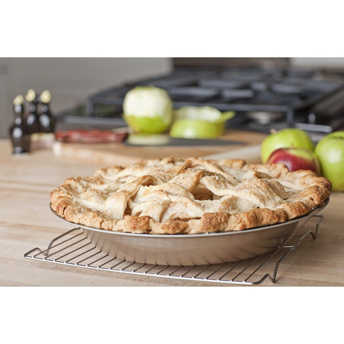 Pie Pan by 360 Cookware