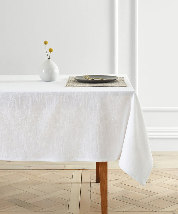 Dylan Solid Woven Tablecloth by Blue Loom