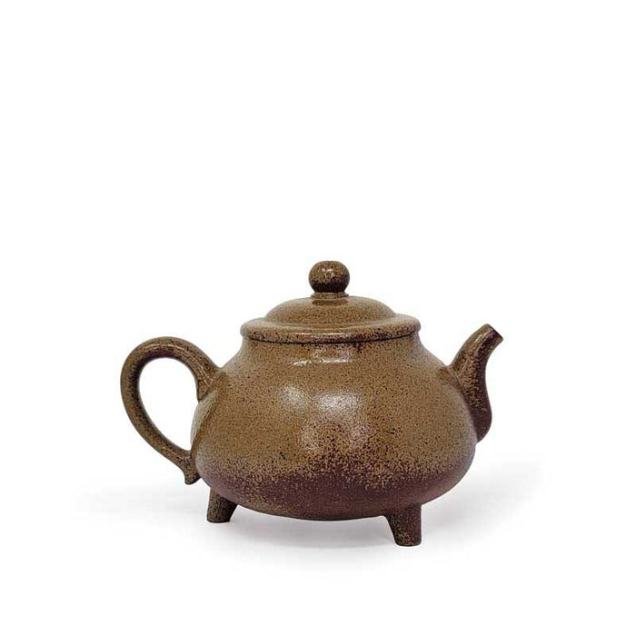 Elegant Wood-fired Teapot by Tea and Whisk