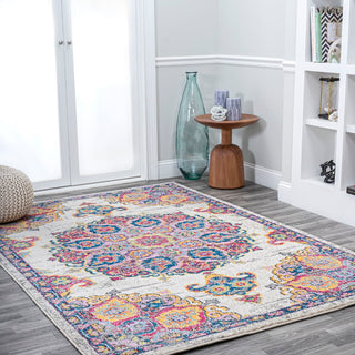 Ucrar aprox. 5 ft. x 8 ft. Area Rug