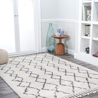 Vagor aprox. 5 ft. x 8 ft. Area Rug