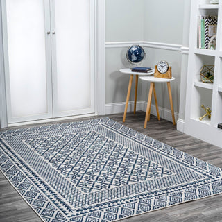 Djak aprox. 5 ft. x 8 ft. Area Rug